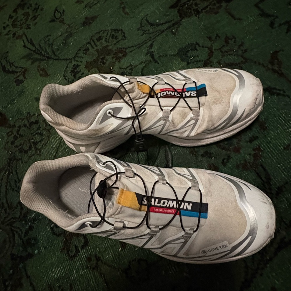 Salomon White XT6 goretex sneakers 7.5